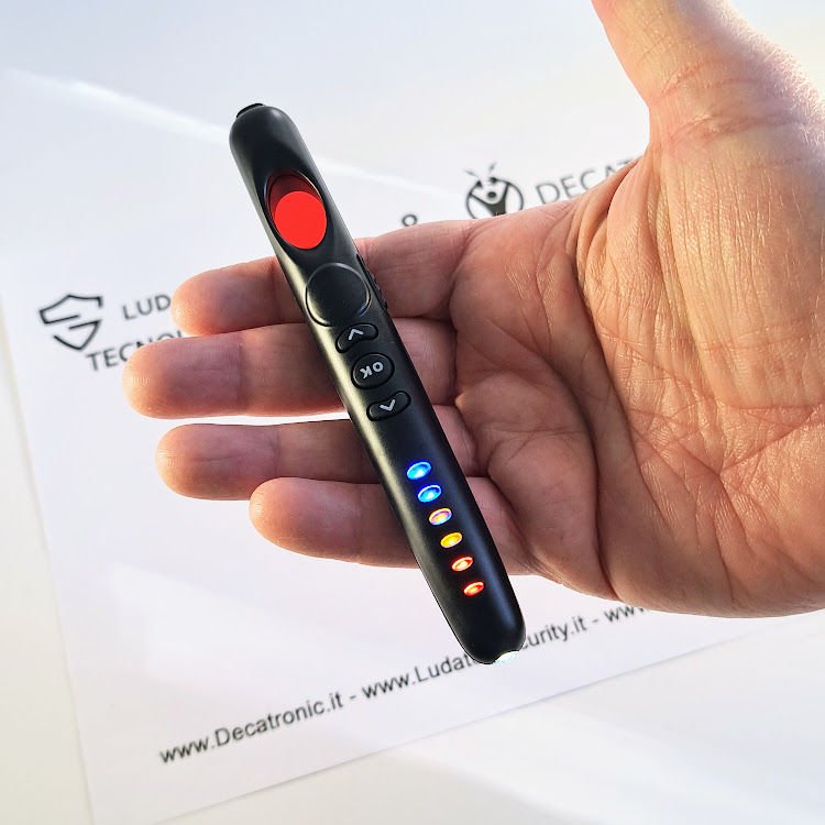 Rilevatore cimici e microspie con allarme