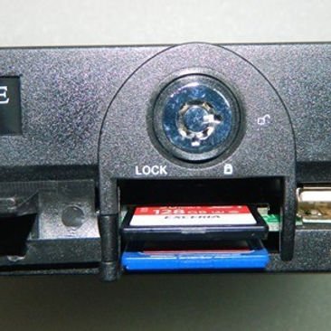 Videoregistratore Per Auto 4 Telecamere, Monitor, E GPS Con Visione Da Cellulare